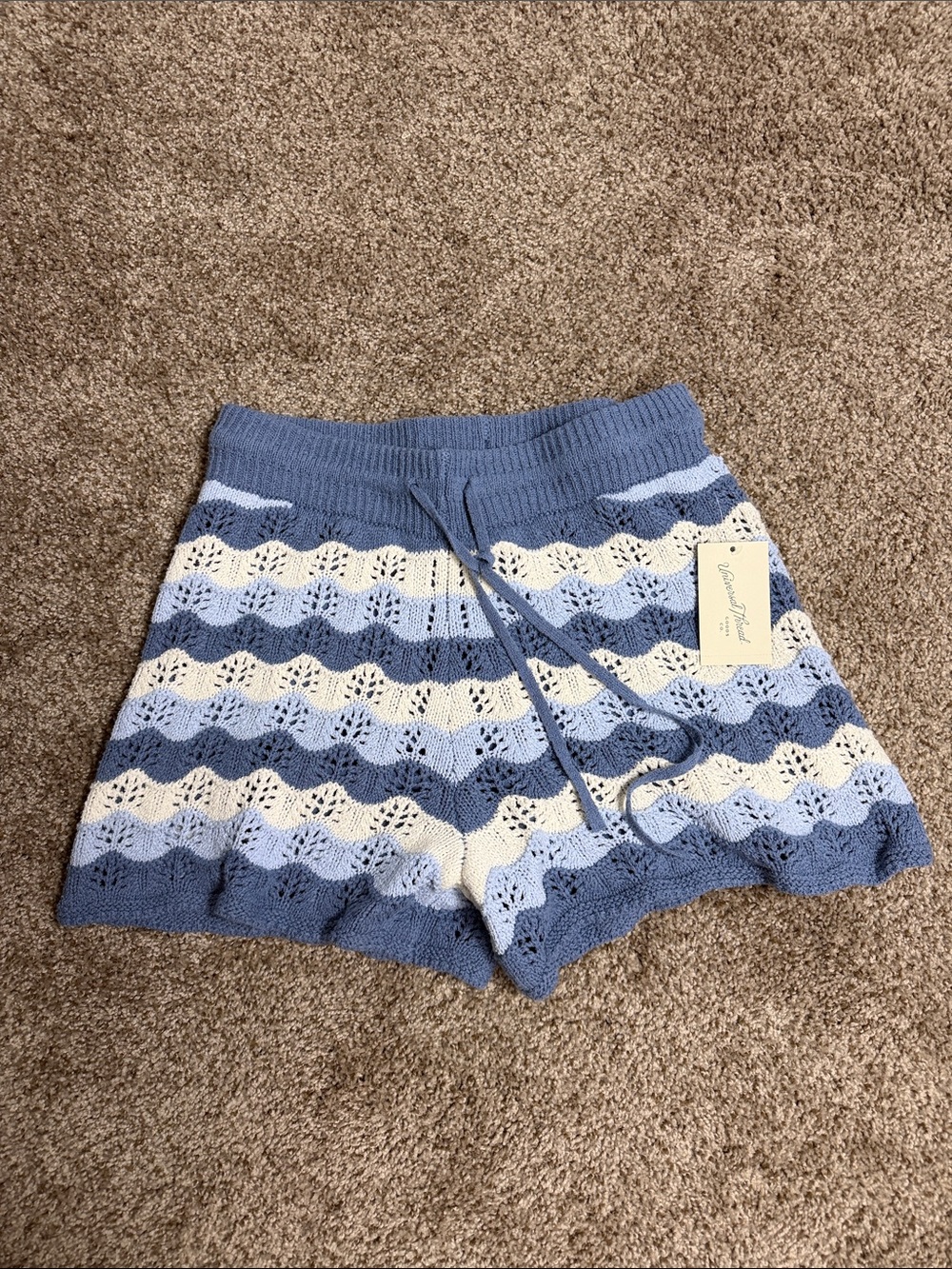 Universal Thread Blue and Cream Crochet Wave Knit Shorts